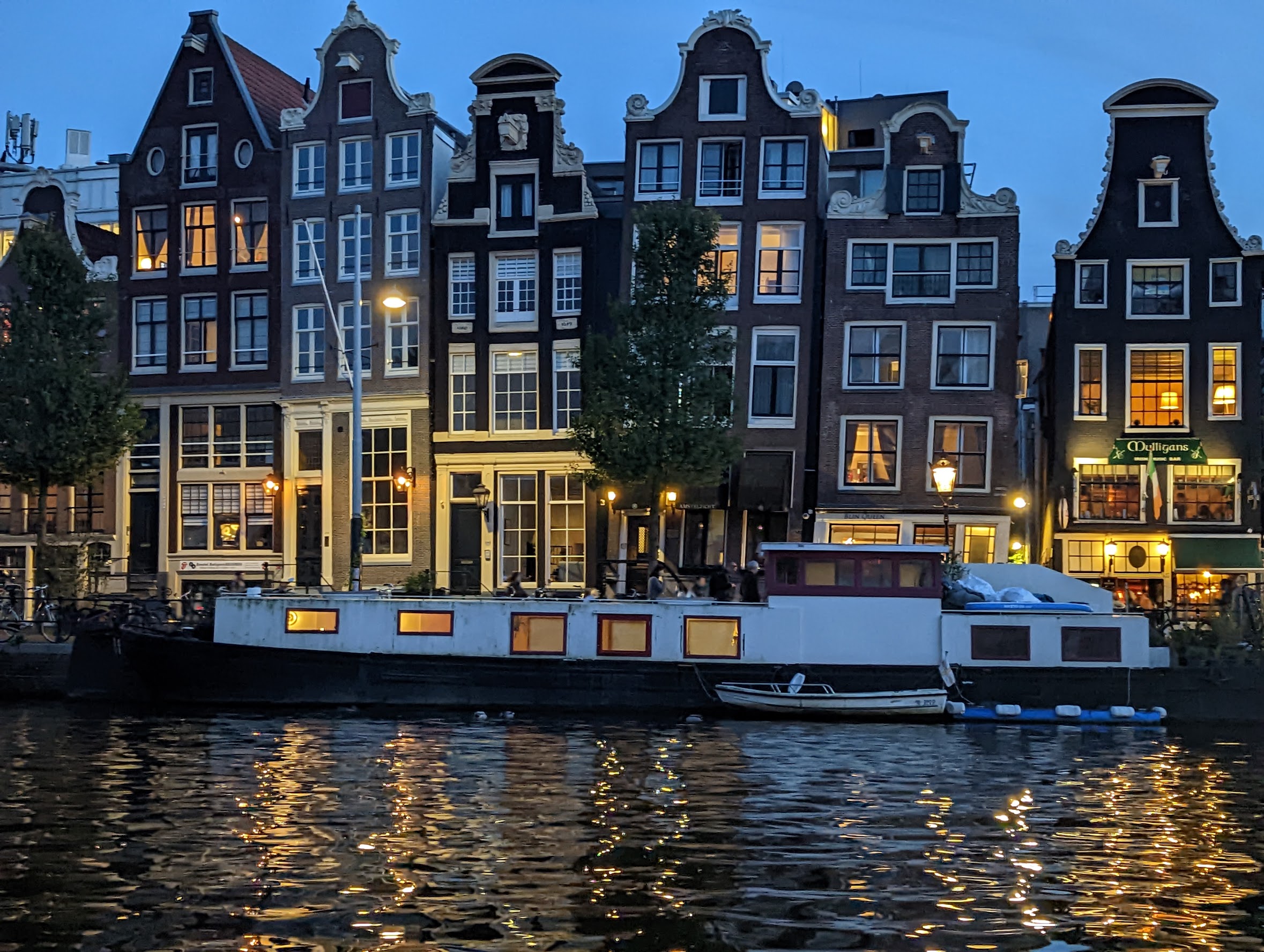 A picture of houses in Amsterdam